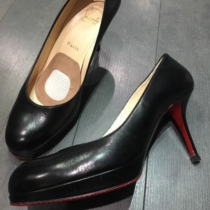 Louboutin black heels